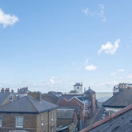 Stunning Large Victorian Maisonette With Sea View Deal Bagian luar foto