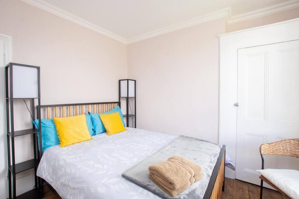 Stunning Large Victorian Maisonette With Sea View Deal Bagian luar foto