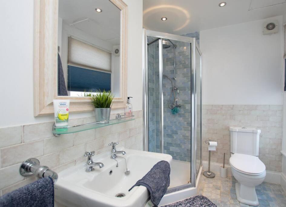 Stunning Large Victorian Maisonette With Sea View Deal Bagian luar foto